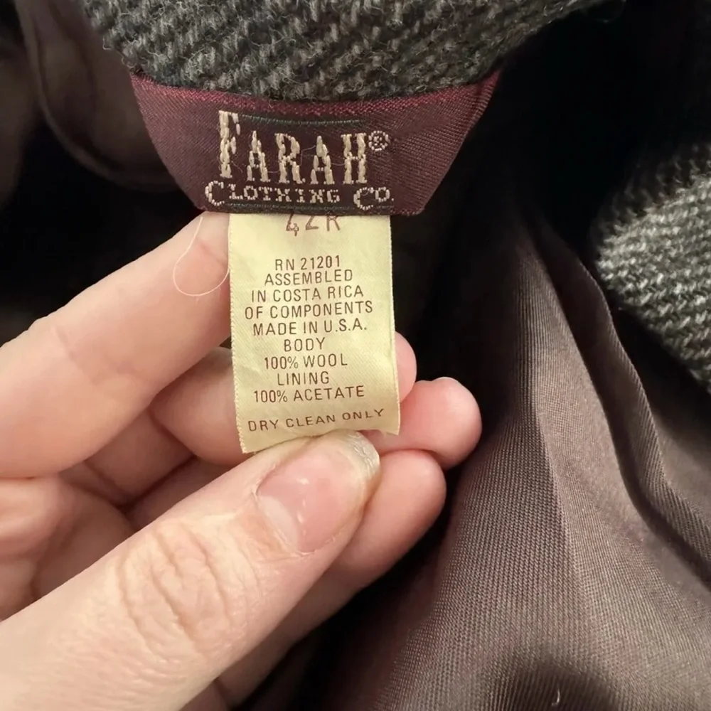 Farah Clothing Co. Men Blazer Jacket‎ Only 2 Buttons Gray Warm Fabric Size 42R